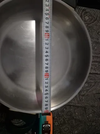 Olla grande de aluminio