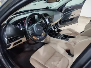 Jaguar XE 2016