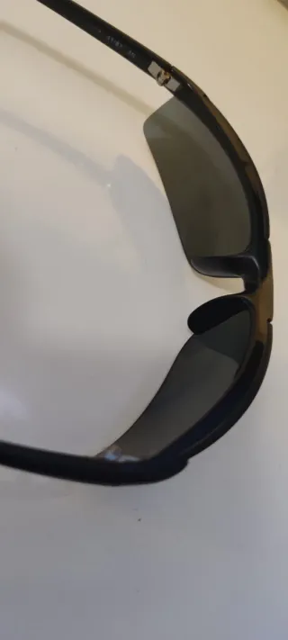 Gafas de sol Arnette negras y grises