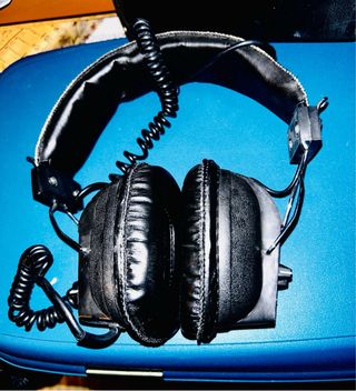 Auriculares Vintage Grandes Negros