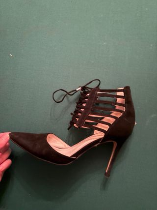 Zapatos de tacón El Corte Inglés negros