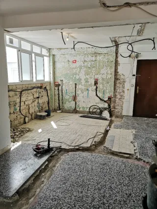 REFORMAS - MULTISERVICIOS - ELECTRICIDAD...