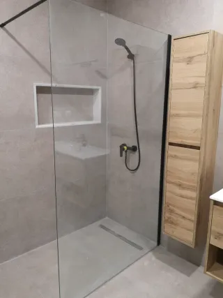 REFORMAS - MULTISERVICIOS - ELECTRICIDAD...