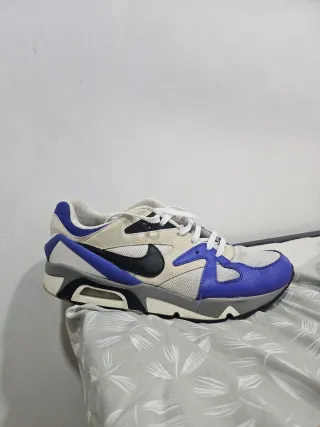 Zapatillas Nike Azules y Blancas