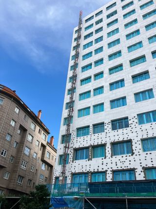 se vende por jubilación  andamio dé cremallera