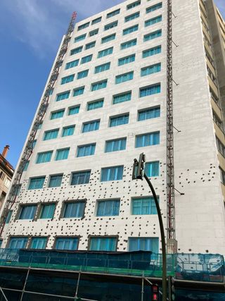 se vende por jubilación  andamio dé cremallera