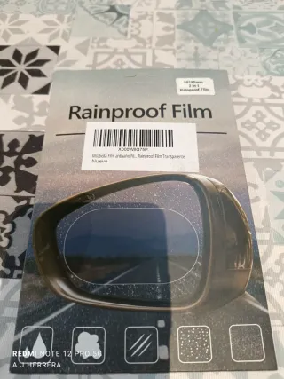 Lamina proyectará para retrovisores en lluvia