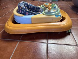 Andador/Tacata Bebé Chicco