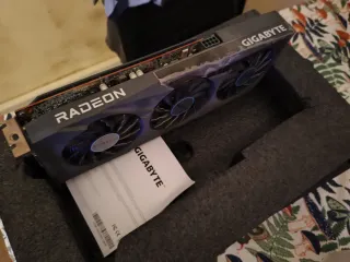 Gigabyte RX 6600 Eagle 8GB Tarjeta Gráfica