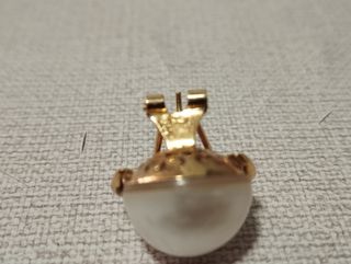 Pendientes Oro 18 Kts. y perla Mabe y Circonitas