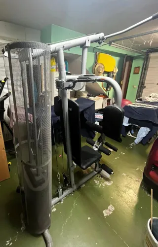 Aparato de musculación multifunción