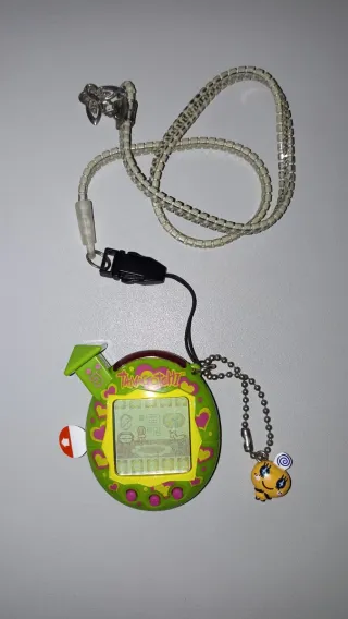 Tamagotchi Familitchi Connection Verde