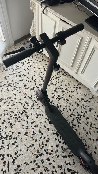 Xiaomi Mi Pro 2 con bolso y accesorios