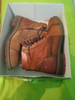 Botas de hombre marrones