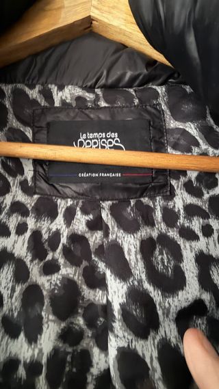 Cazadora Le Temps des Cerises negra