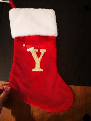 Calcetín de Navidad Rojo con la letra "Y" Dorada