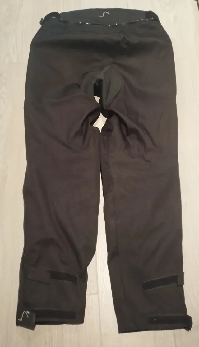 Pantaloni da moto neri
