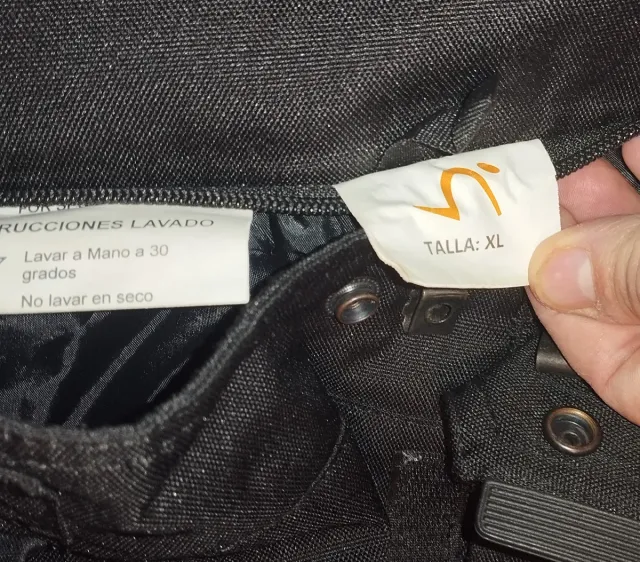 Pantaloni da moto neri