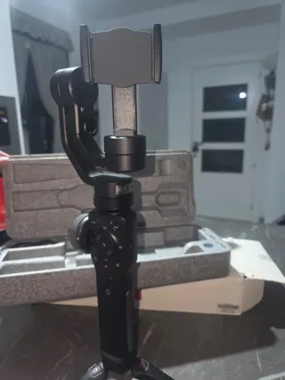 Estabilizador Gimbal Zhiyun