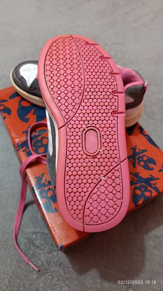 Playeras Giros Eppo N34 grises y rosas