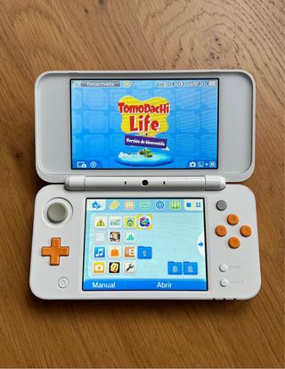 New Nintendo 2ds XL Ed Blanca Y Naranja