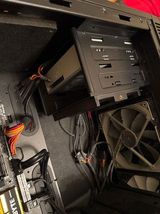 PC Intel core i7-4790k, 16gb RAM, 3tb 1060 6Gb