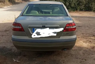 Volvo S40 2001