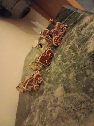 Set trenini decorativi in ceramica