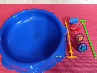 Arena Beyblade Auldey YW624801