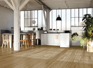 Porcelánico imitación madera 23x120cm