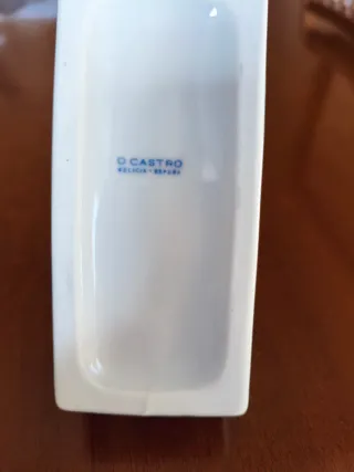 Cenicero de porcelana  diseño  locomotora tren