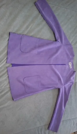 Chaqueta piel de melocotón morada