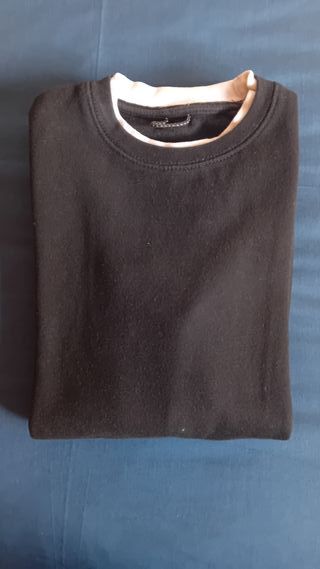 Jersey Pull&Bear negro y blanco