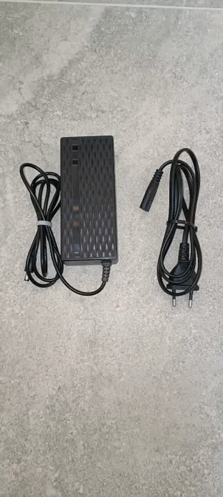 Cargador Cecotec Bongo Serie A