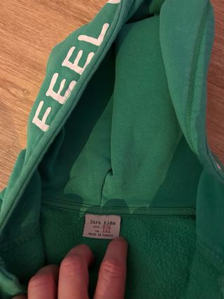 Sudadera Zara niño cremallera capucha