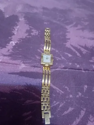 Reloj Festina Dorado Mujer