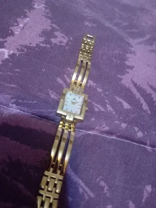 Reloj Festina Dorado Mujer