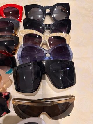 Lotto 13 occhiali da sole assortiti
