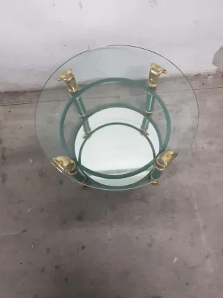 Mesa auxiliar cristal y metal verde/dorado