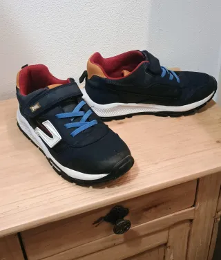 Primigi Scarpe Bambino Blu e Rosse