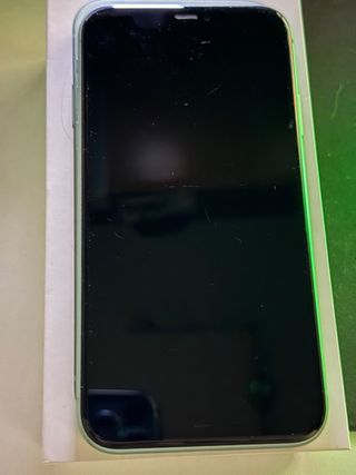 iPhone 11 Verde 64GB