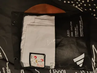 Kimono Judo Adidas Blanco Talla 150-160,niño +