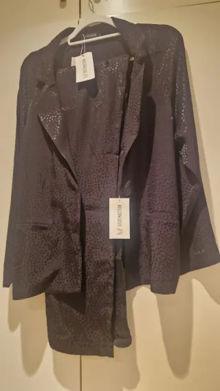 Traje negro fiesta chaqueta y pantalón