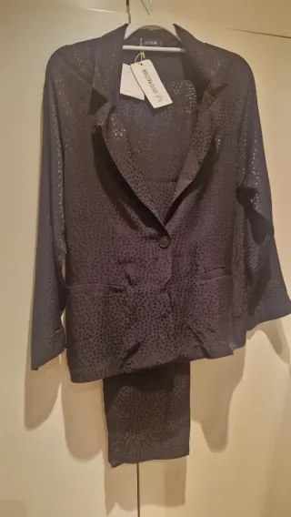 Traje negro fiesta chaqueta y pantalón