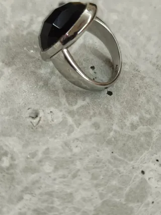 Anillo Viceroy Plata y Piedra Negra Ovalada