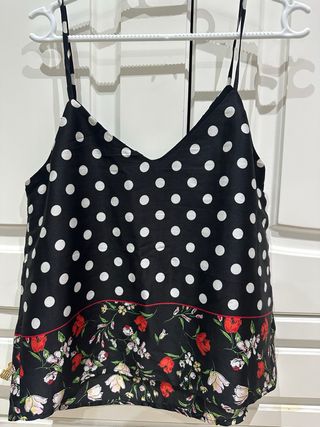Camiseta tirantes lunares y flores Talla M