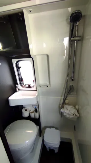 AUTOCARAVANA CAMPER McLouis menfys 3 maxi s-line 2023