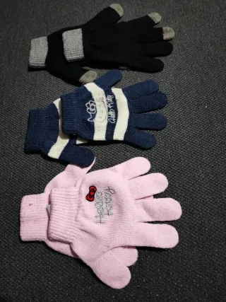 3 pares guantes lana niña Hello Kitty