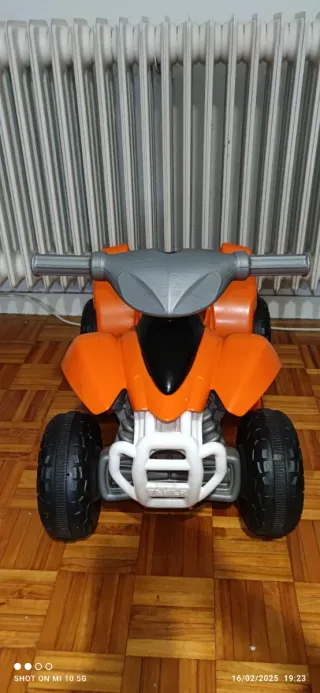 Quad Eléctrica Infantil Feber Naranja
