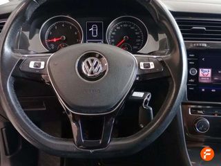 Volkswagen Golf Advance 1.0 TSI